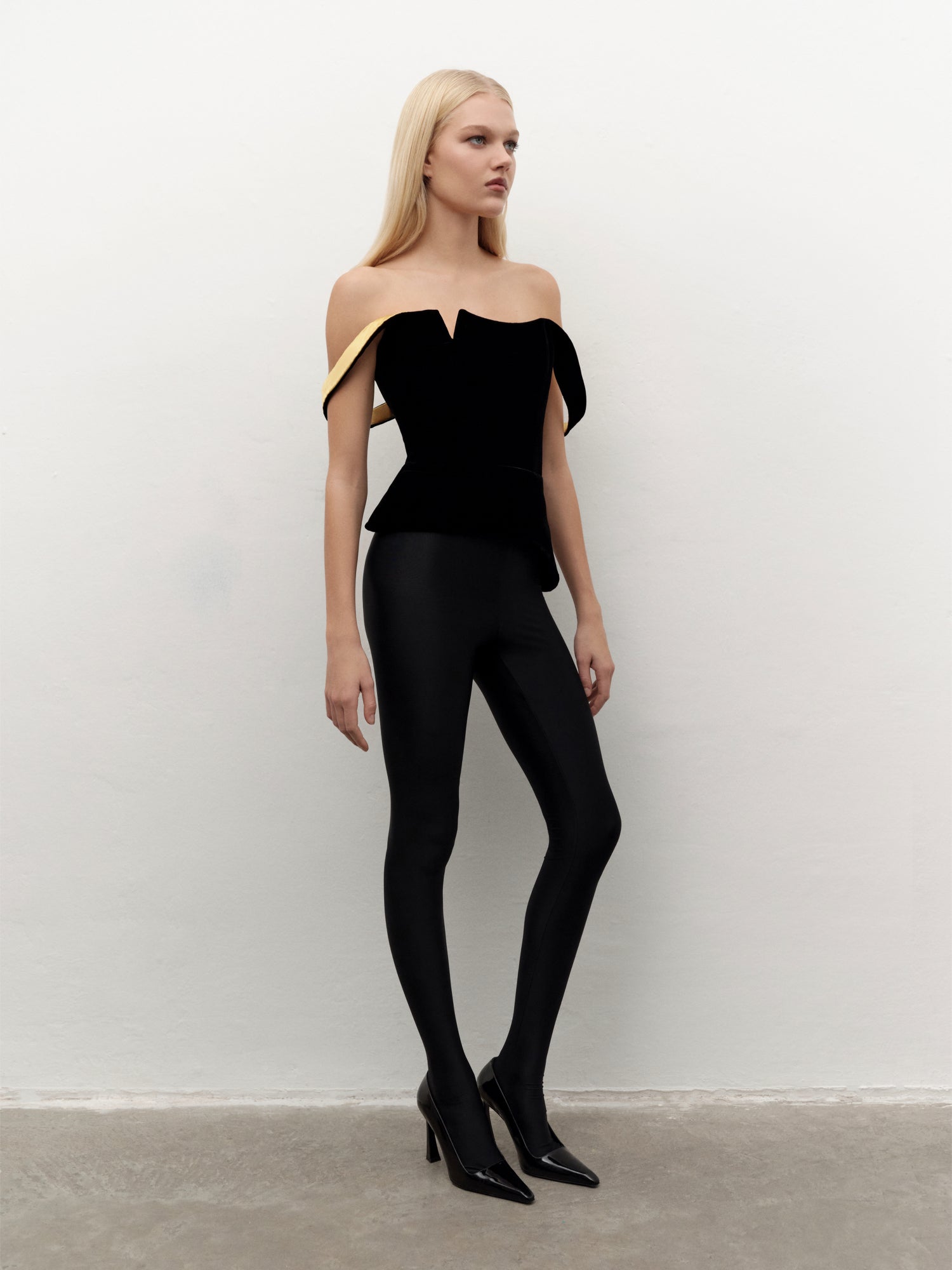 Sculptural Sleeves Velvet Corset in Black