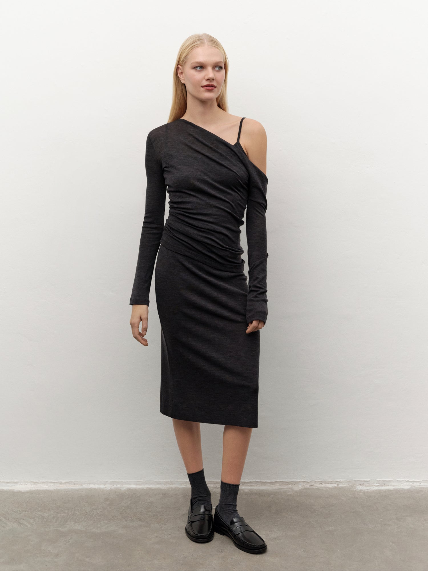 Merino-wool Three-piece Ensemble in Dark Grey