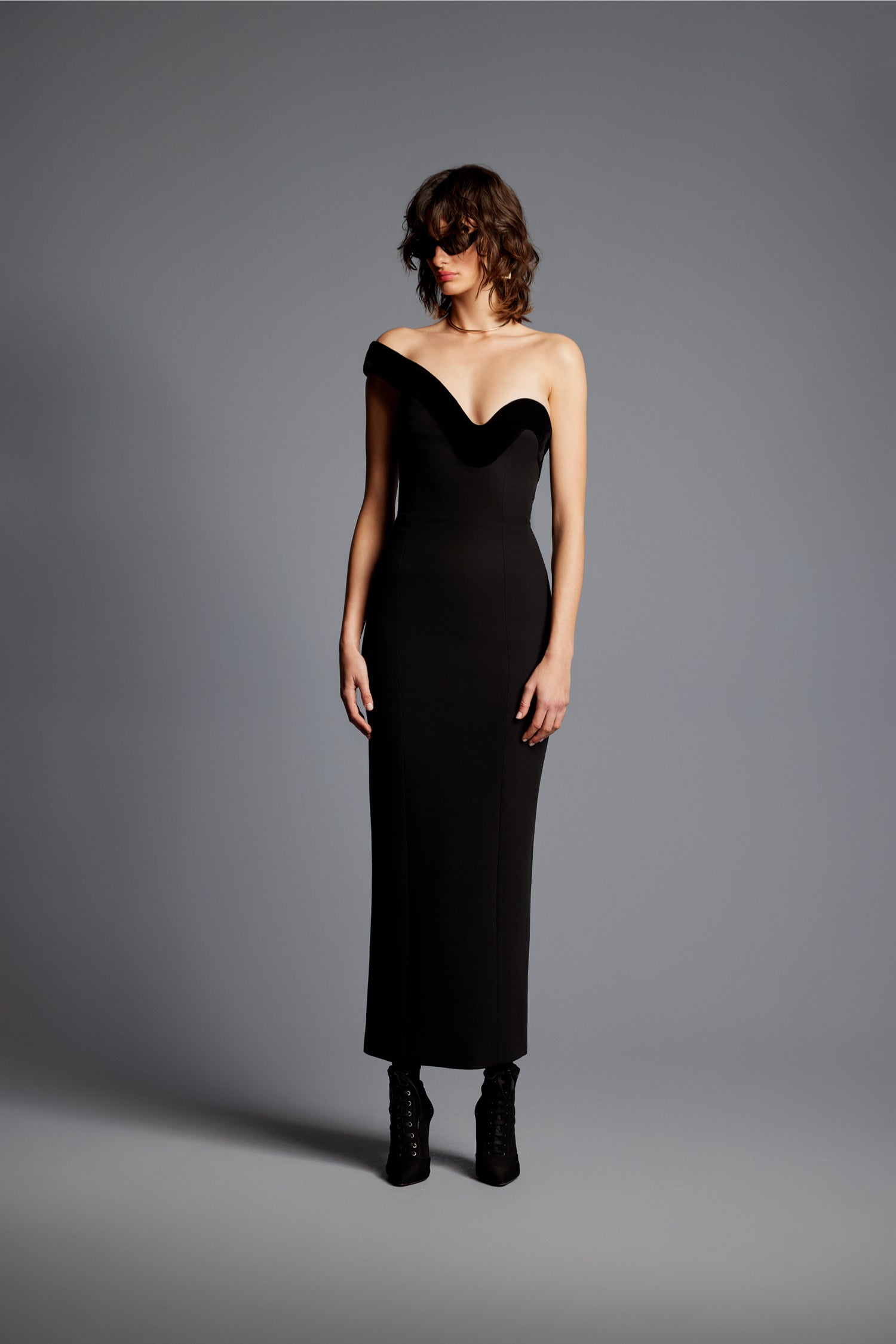 'Carol' One Shoulder Midi Dress