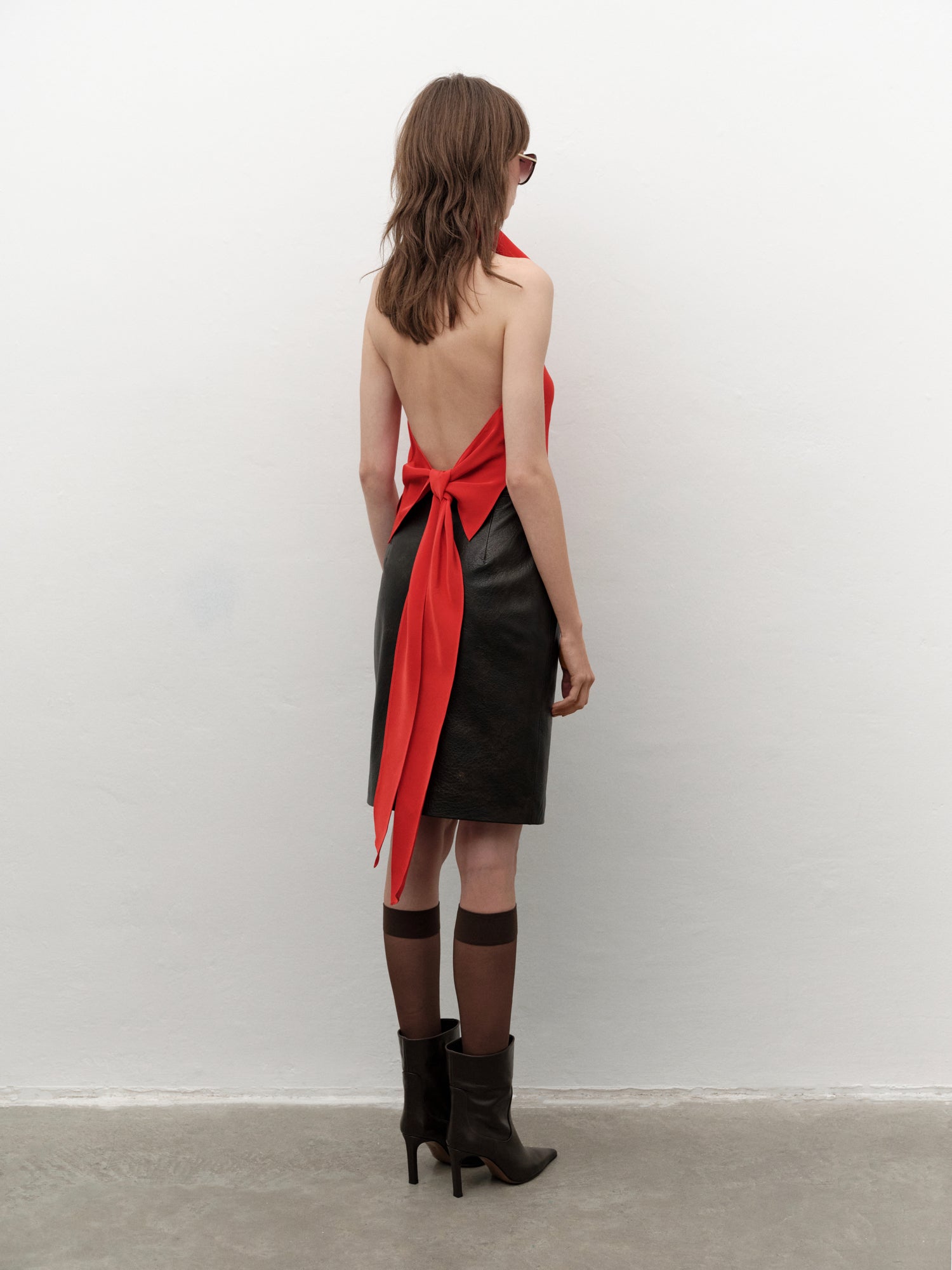 Open-back Halter-neck Top in Red